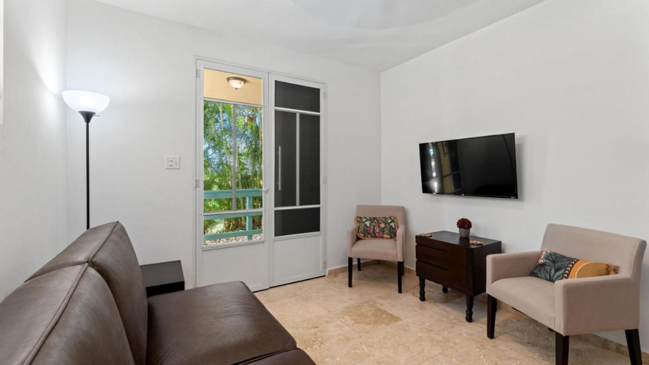 Casita 3 At Ceiba Tree Inn. Tranquility With Garden Views And Pergola With Ocean Overlook 林康 外观 照片